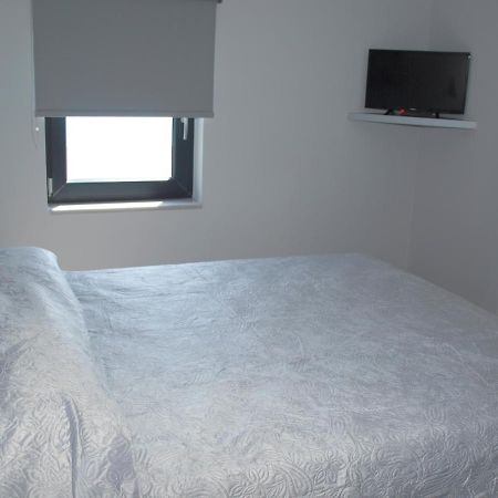 Attic Apartments อาเยียอันนา ภายนอก รูปภาพ