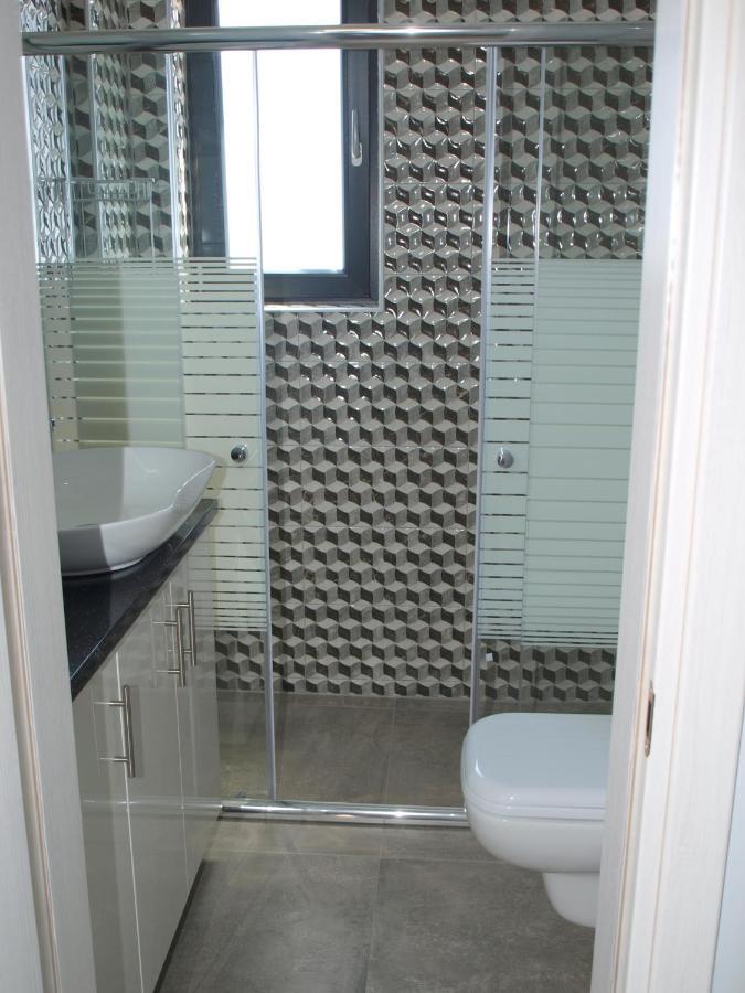 Attic Apartments อาเยียอันนา ภายนอก รูปภาพ